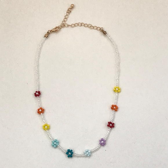 URBAN OUTFITTERS Flower Beaded Necklace Dainty Choker Multicolored NWT - Picture 8 of 14